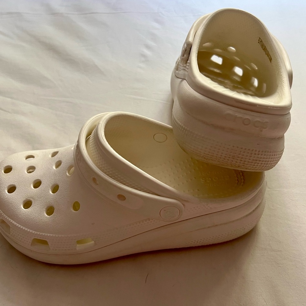 Crocs Kids Crush clogs - Platform, White, size 4 Junior